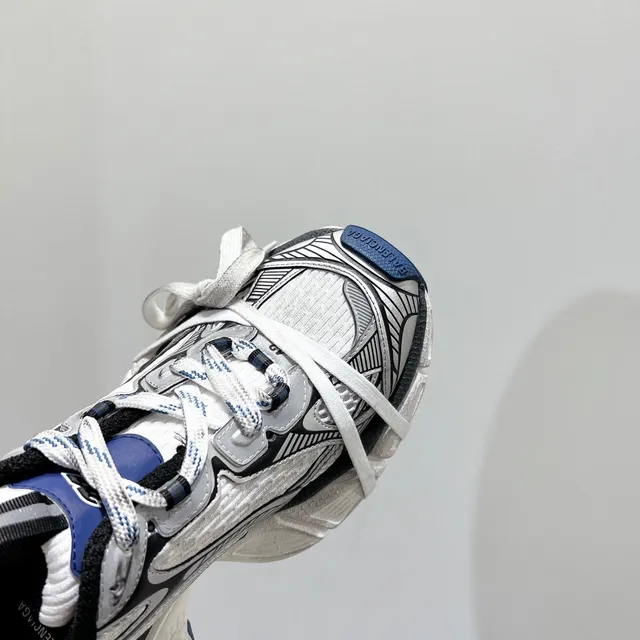 Balenciaga Track Trainer tênis chunky branco cinza preto azul 2
