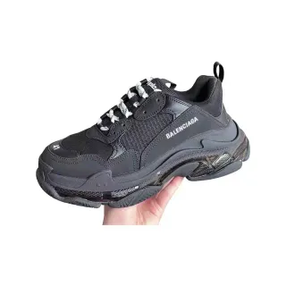Balenciaga Triple S Black Chunky سنيكرز