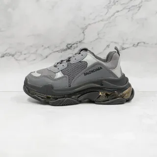 Balenciaga Triple S Gris y Negro Zapatillas Chunky