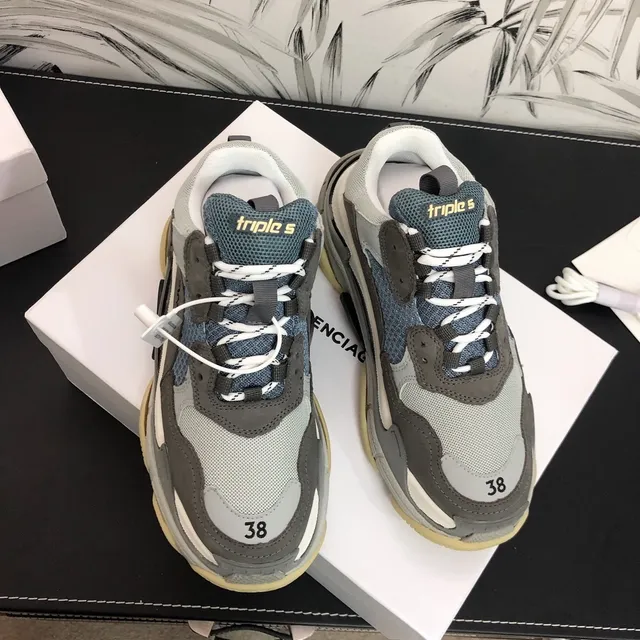 Balenciaga Triple S cinza azul amarelo chunky sneakers 2