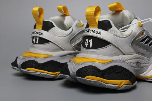 Balenciaga Triple S Gris Noir Jaune baskets épaisses 2