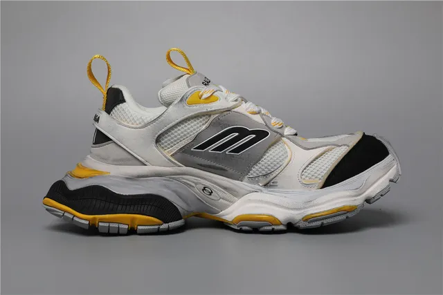Balenciaga Triple S Gris Noir Jaune baskets épaisses 8