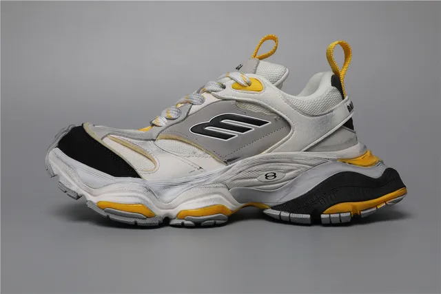 Balenciaga Triple S Gris Noir Jaune baskets épaisses 9