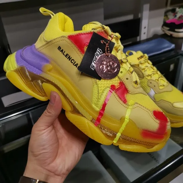 Balenciaga Triple S Amarelo Roxo Vermelho Salpicadura de tinta Tênis com sola grossa 6