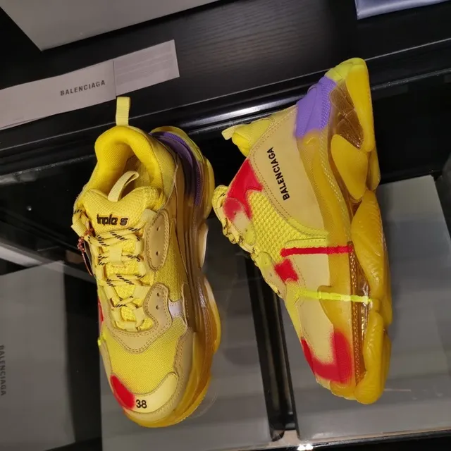 Balenciaga Triple S Amarelo Roxo Vermelho Salpicadura de tinta Tênis com sola grossa 9