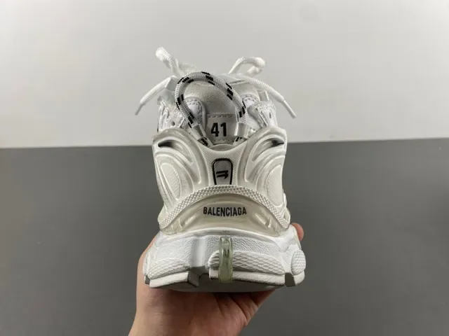Balenciaga Chaussures Chunky Blancs et Noirs semelle plateforme maille multicouche recouvrements synthétiques 4