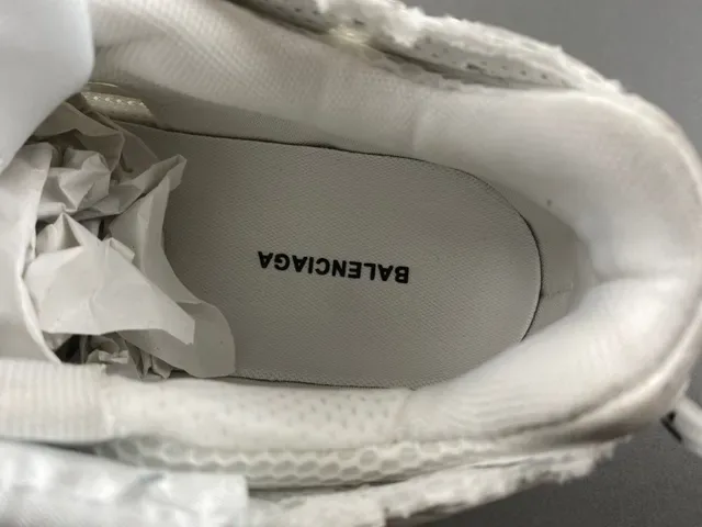 Balenciaga Chaussures Chunky Blancs et Noirs semelle plateforme maille multicouche recouvrements synthétiques 7