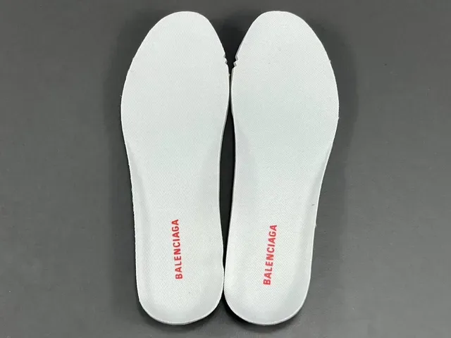 Balenciaga Branco e Vermelho Malha e Superposição Sintética Superior Esculturada Sola Multicamadas Sapatilhas Chunky 3