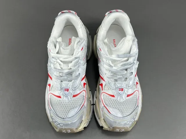 Balenciaga Branco e Vermelho Malha e Superposição Sintética Superior Esculturada Sola Multicamadas Sapatilhas Chunky 16