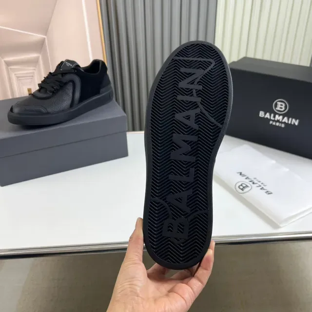 Balmain B-Court Sneakers Lifestyle Monocromo Negro 2