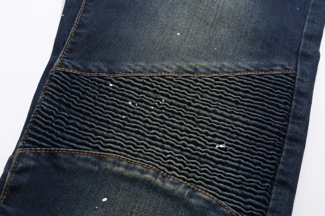 Balmain Shorts de Jeans Desgastados Indigo com Salpicos de Tinta 13