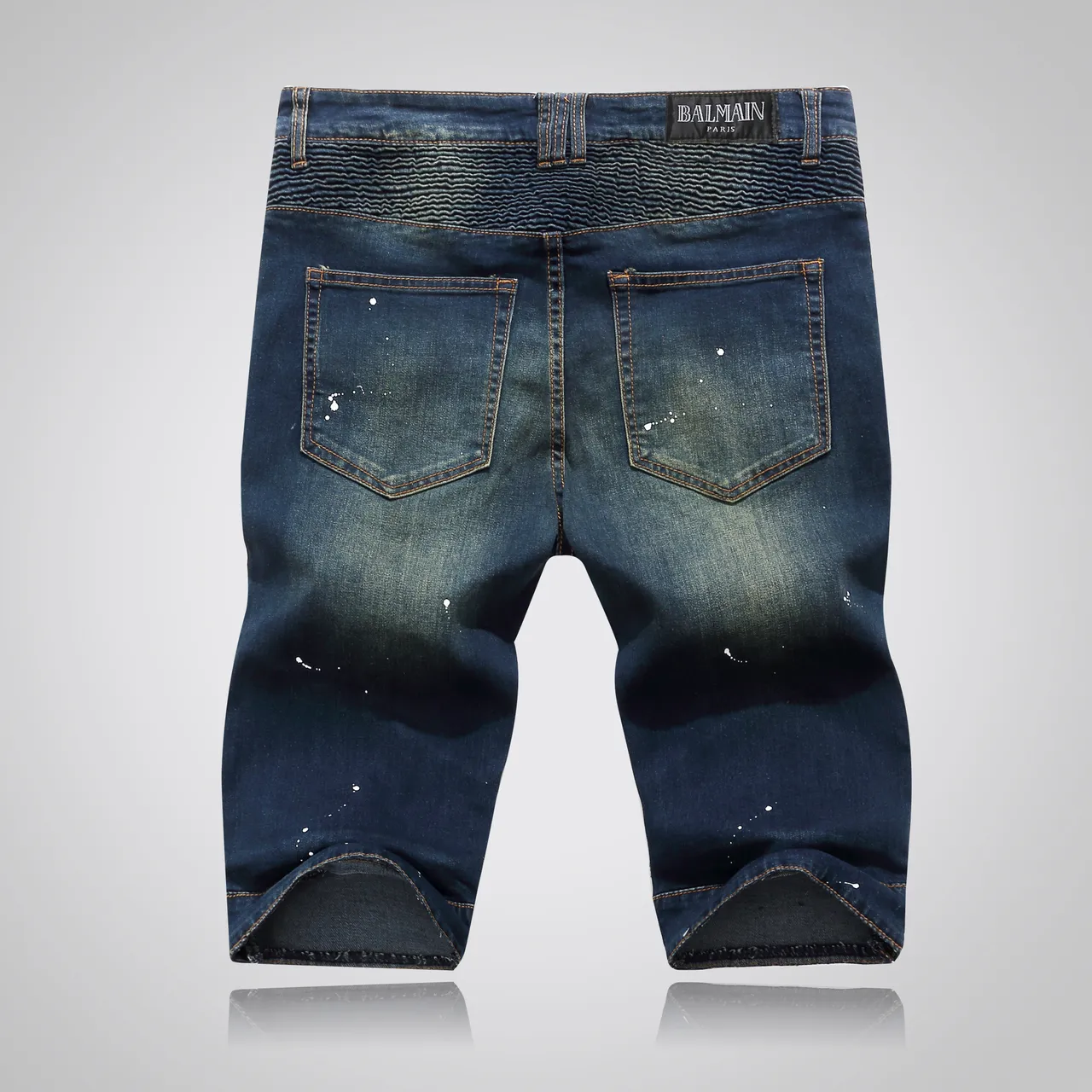 Balmain Shorts de Jeans Desgastados Indigo com Salpicos de Tinta 15