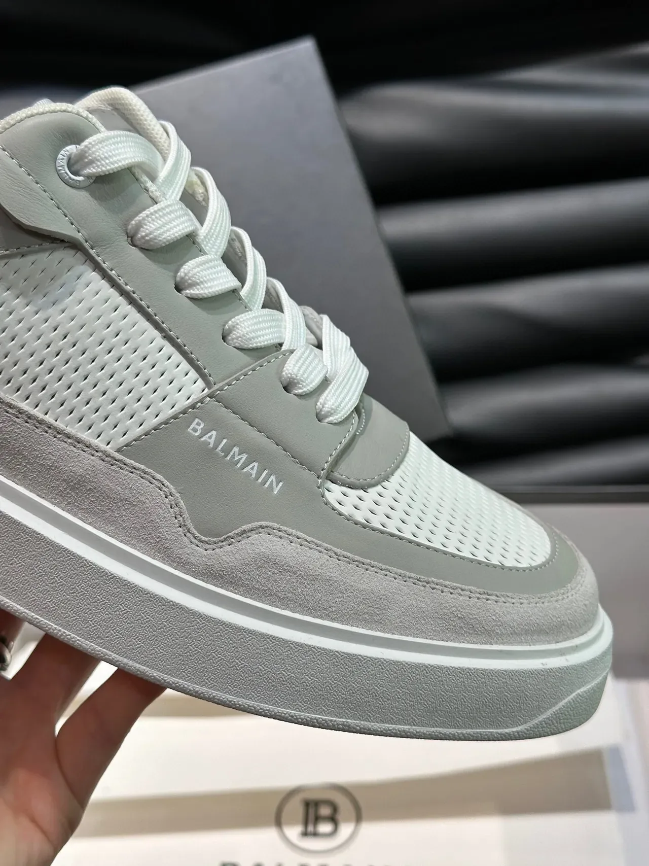 Balmain Gris Blanc Stratifié Cuir Et Maille Supérieure Semelle Plateforme Sculptée Sneakers Lifestyle 7