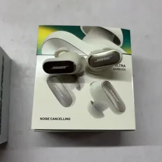 Bose Ultra Earbuds White Silver Compact Stem-Style Metallic Faceplate TWS Earbuds