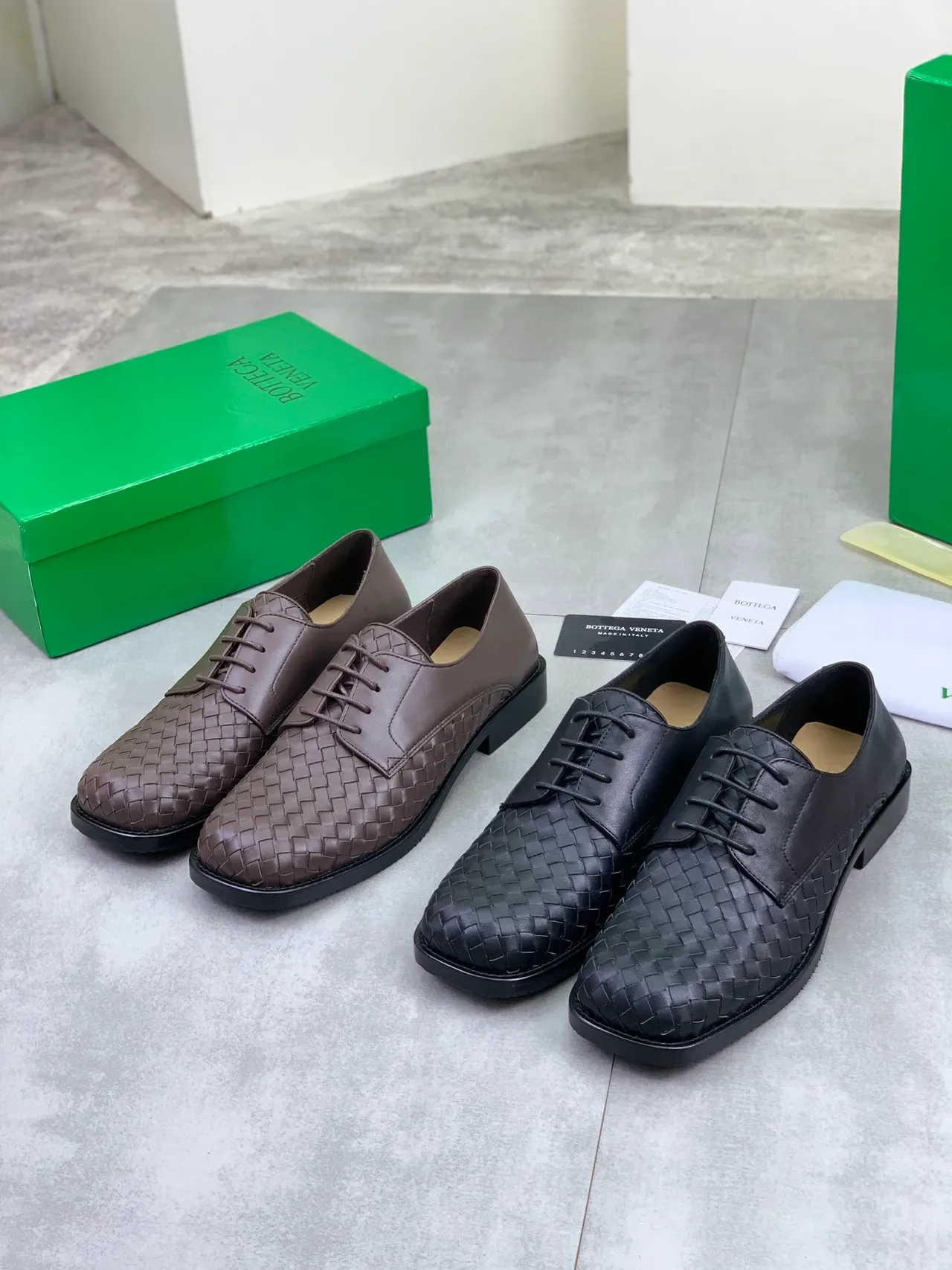 Bottega Veneta Brown Intrecciato Woven Cap-Toe Oxford Shoes 2