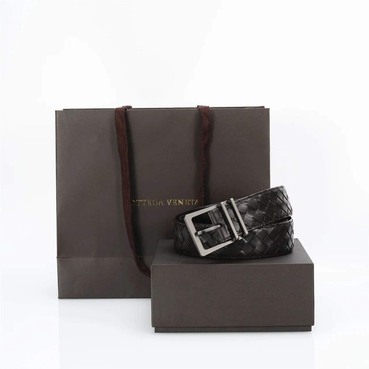 Bottega Veneta Cassette Intrecciato Ceinture en cuir noir 5