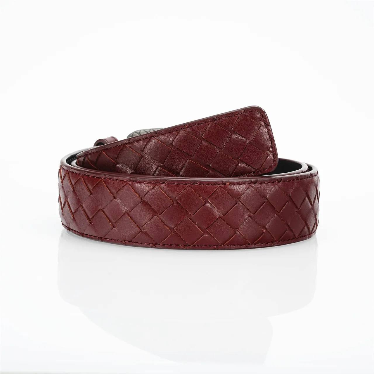 Bottega Veneta Cassette Intrecciato Ceinture en cuir bordeaux 3