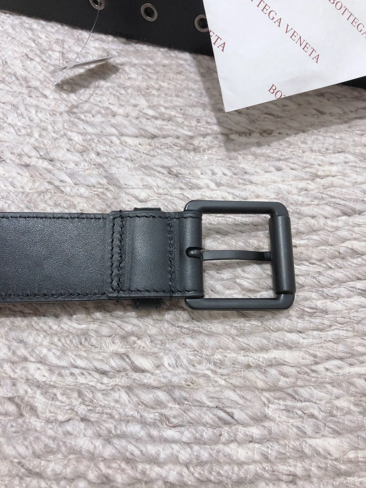 Bottega Veneta Intrecciato Ceinture en Cuir Noir Tressée avec Fermetures Mate 3