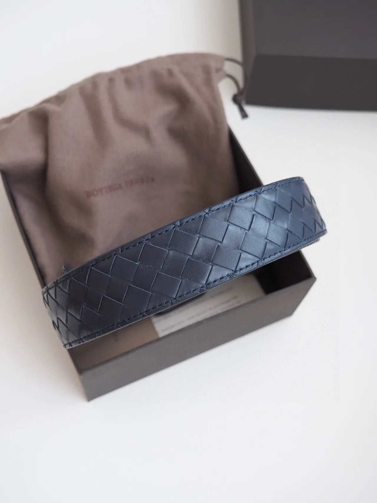 Bottega Veneta Intrecciato Navy Gray Woven Matte Brushed Metal Buckle Leather Belt 2