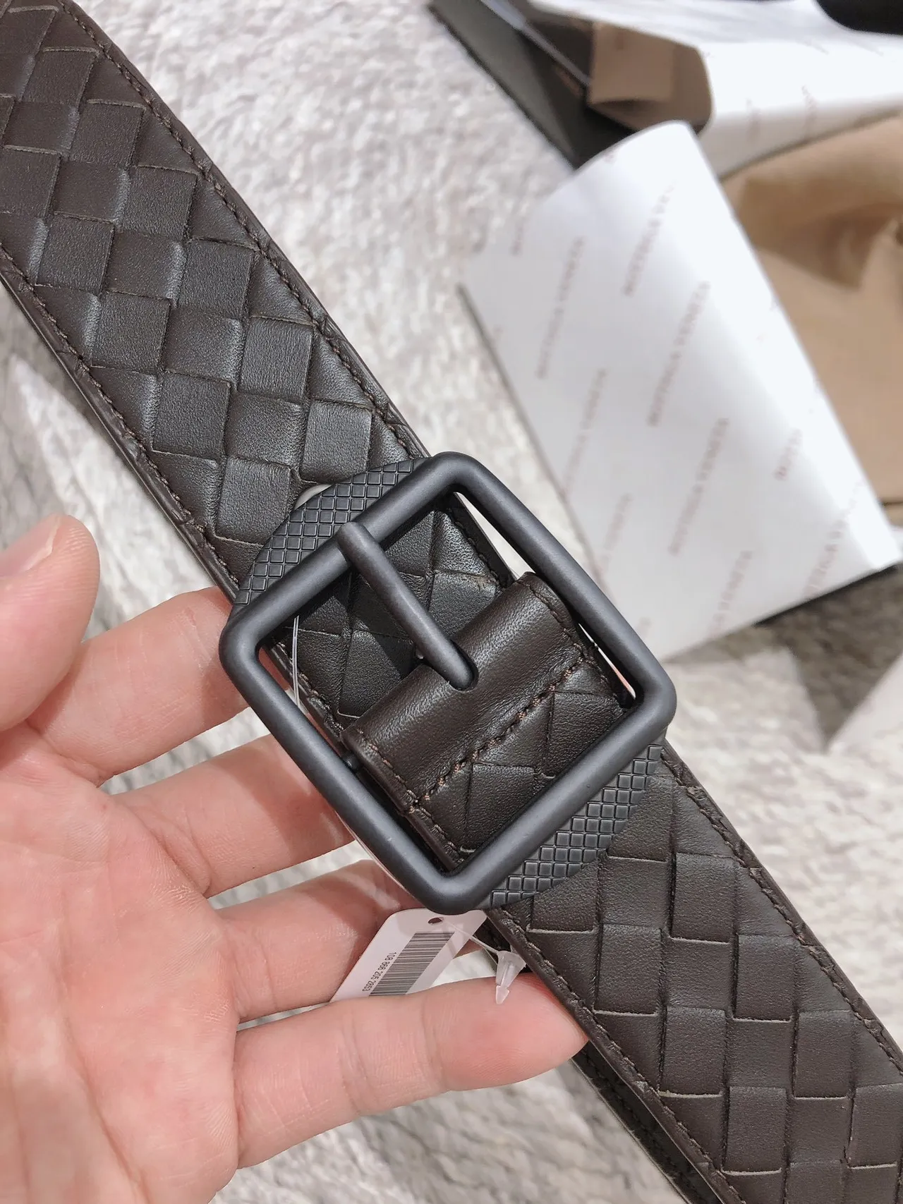 Bottega Veneta Intrecciato Cinto de couro marrom entrelaçado 7