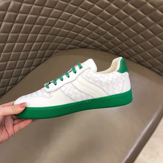 Bottega Veneta sneakers lifestyle blanc et vert en cuir tressé low-top 3