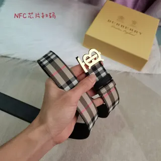 বার্বেরি বেইজ কালো House Check উনানো কাপড় Gold-Tone TB Monogram বাকল চামড়ার বেল্ট