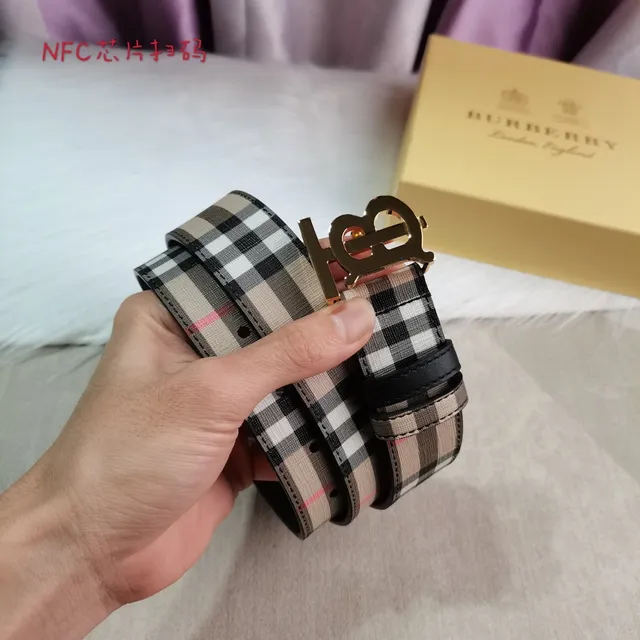 Burberry Bege Preto House Check tecido dourado Gold-Tone TB Monogram fivela cinto de couro 8