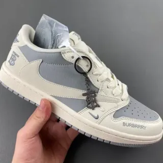 Burberry Beige Gray Low-Top Leather-and-Synthetic Upper Lifestyle Sneakers