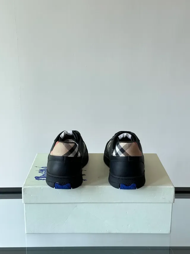Burberry Check-Panel Leather Low-Top Sneakers 3