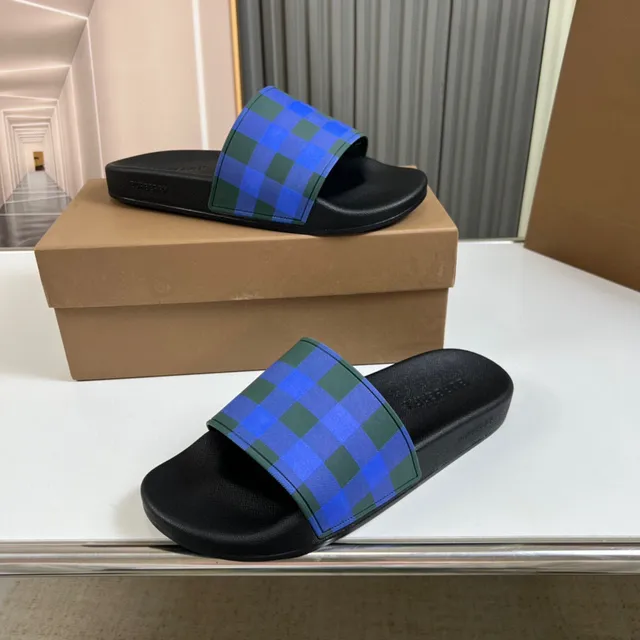 Burberry Check Strap Slide Slipper 4