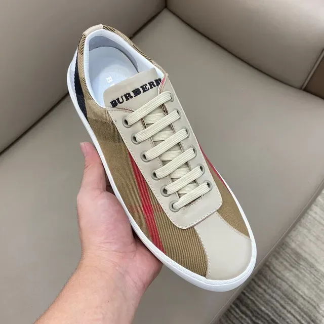 Burberry House Check Beige Rouge Noir Blanc Style de vie Chaussures lifestyle 4
