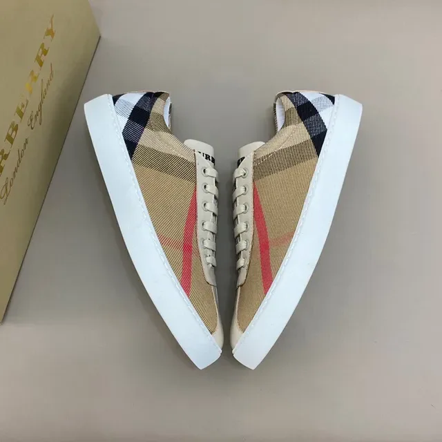 Burberry House Check Beige Rouge Noir Blanc Style de vie Chaussures lifestyle 7