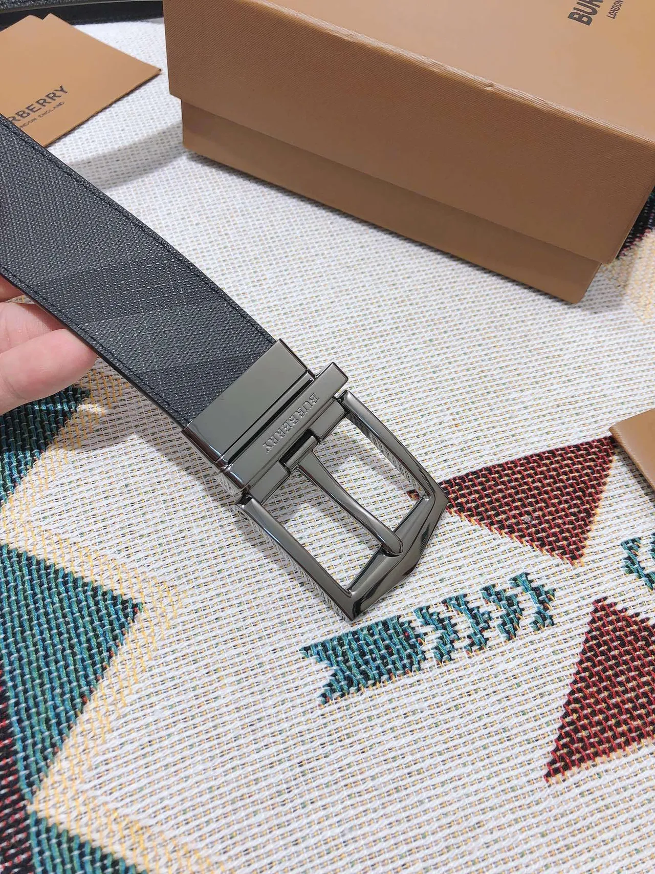 Burberry Knight Reversible Geometric Check Leather Belt 5