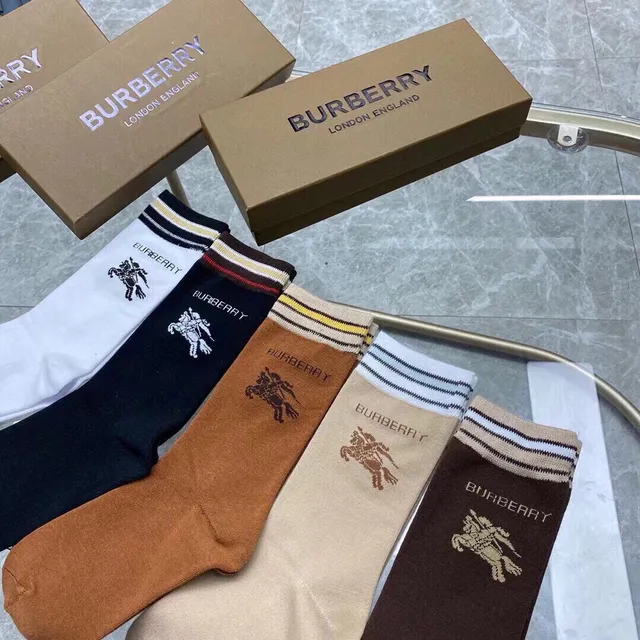 Chaussettes Crew Burberry avec broderie de logo, rayures et manchette 8