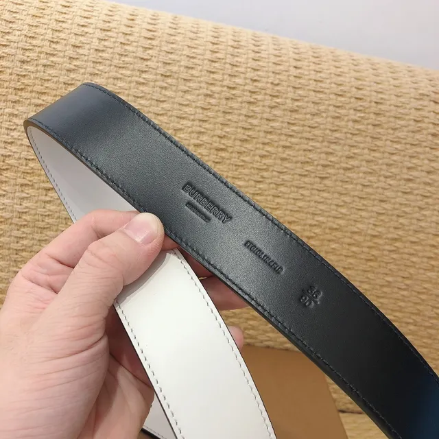 Burberry মোনোগ্রাম বেল্ট সাদা কালো বাকল মসৃণ চামড়ার বেল্ট 4