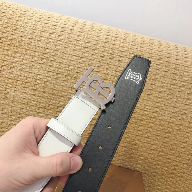Burberry মোনোগ্রাম বেল্ট সাদা কালো বাকল মসৃণ চামড়ার বেল্ট 5