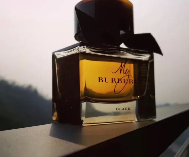 Burberry My Beige Gold Square-Cut Glass Bottle Cream Cap Perfume 2
