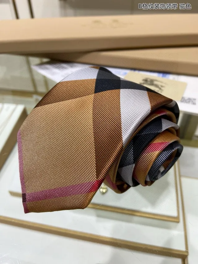 Burberry Nova Check and Haymarket Check Camel and Black Necktie 4