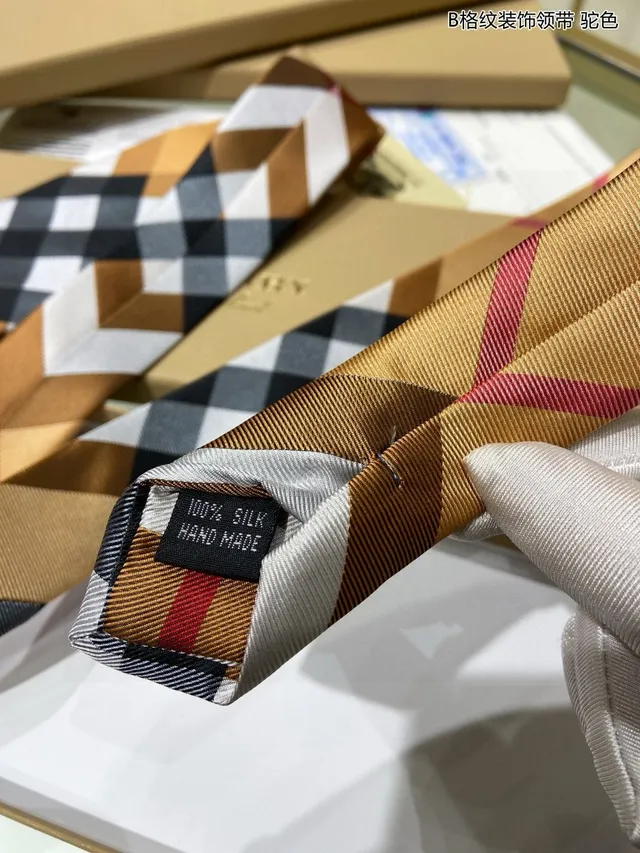 Burberry Nova Check and Haymarket Check Camel and Black Necktie 9