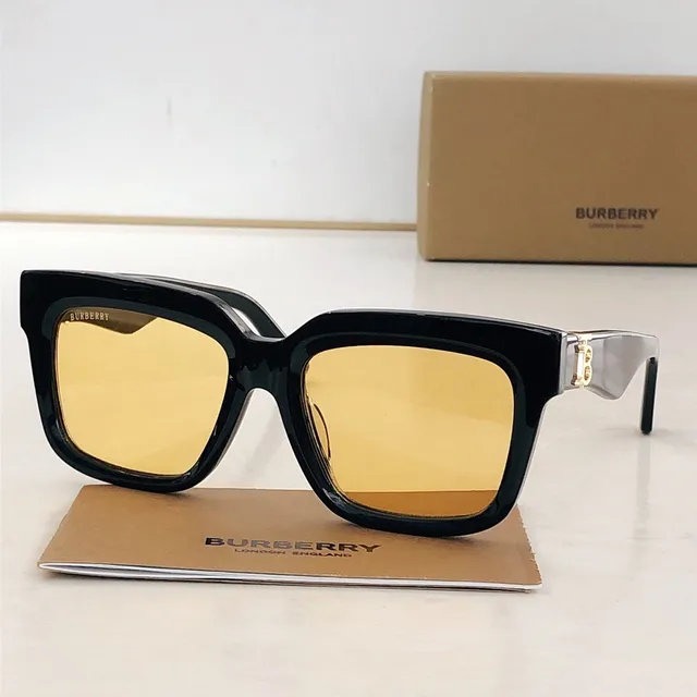 Burberry Oversized Square Tortoiseshell Sunglasses 9