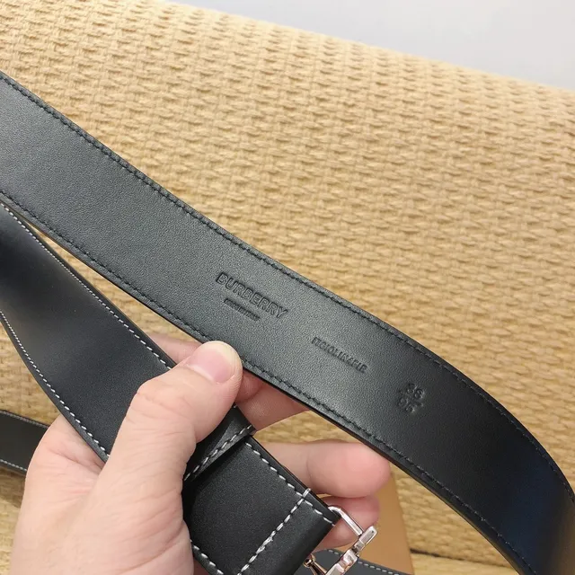 Burberry TB Ceinture Noire Blanche Boucle Monogram Couture Contraste Cuir Ceinture 5