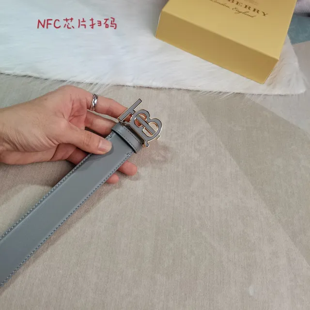 Burberry TB Cinto de Couro Cinza e Tan 2