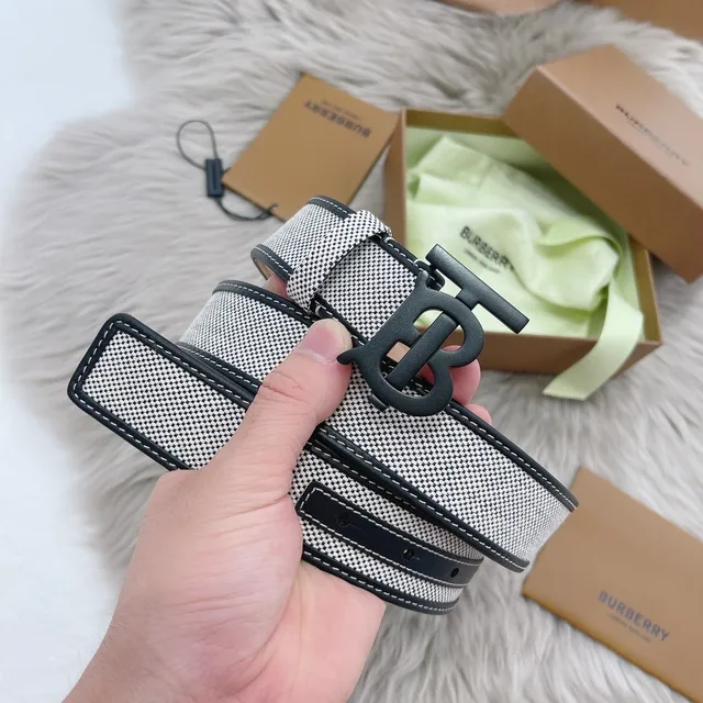 Burberry TB Monogram Ceinture noir et blanc à carreaux en cuir 5