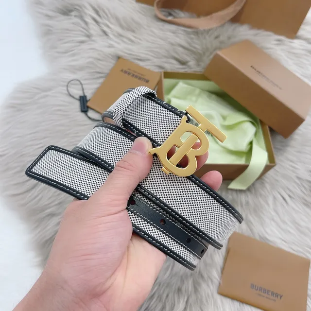 Burberry TB Monogram Ceinture noir et blanc à carreaux en cuir 8