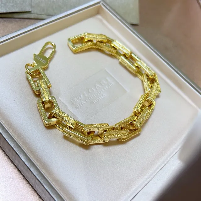 Bvlgari B.zero1 Geometric Rectangular Link Gold Bracelet 2