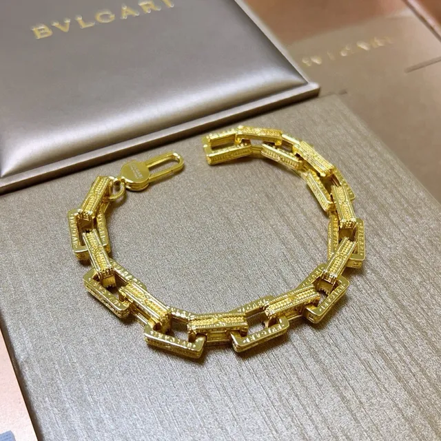 Bvlgari B.zero1 Geometric Rectangular Link Gold Bracelet 7