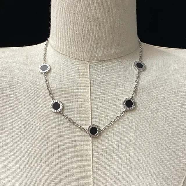 Bvlgari B.zero1 Chaîne or rose cinq disques circulaires sertis dans un bezel collier 3