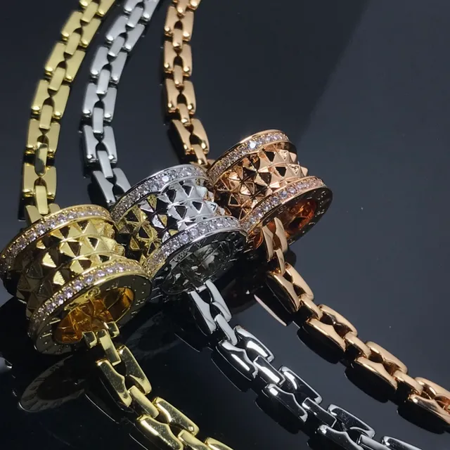 Bvlgari B.zero1 Ouro Prata Charms Cilíndricos Entrelaçados Pavé Cristal Bisel Colar 2