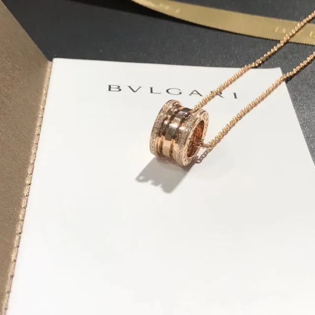 Bvlgari B.zero1 قلادة متعدد الحلقات مكسوة بالماس ذهب وردي 6