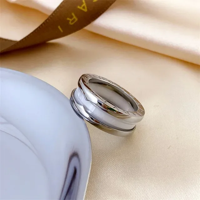 Bvlgari B.zero1 Rotating Gold-Tone and Black Ring 3